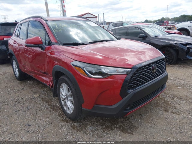 2024 TOYOTA COROLLA CROSS LE - 1