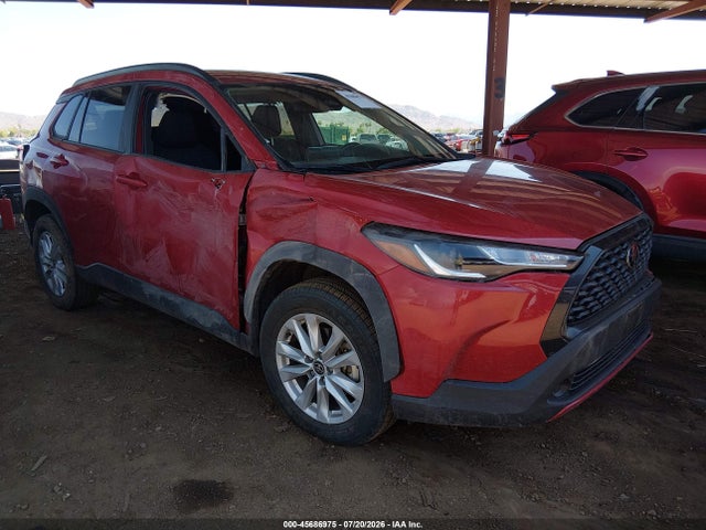 2024 TOYOTA COROLLA CROSS LE - 1