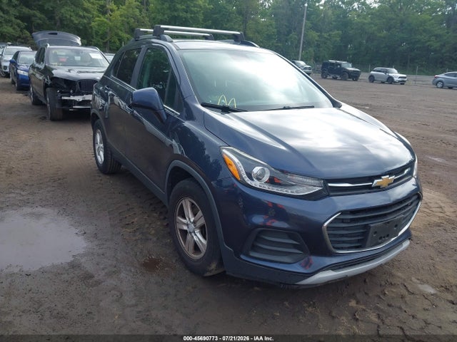 2019 CHEVROLET TRAX LT - 1