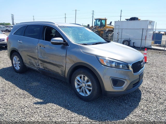 2017 KIA SORENTO 2.4L LX - 1