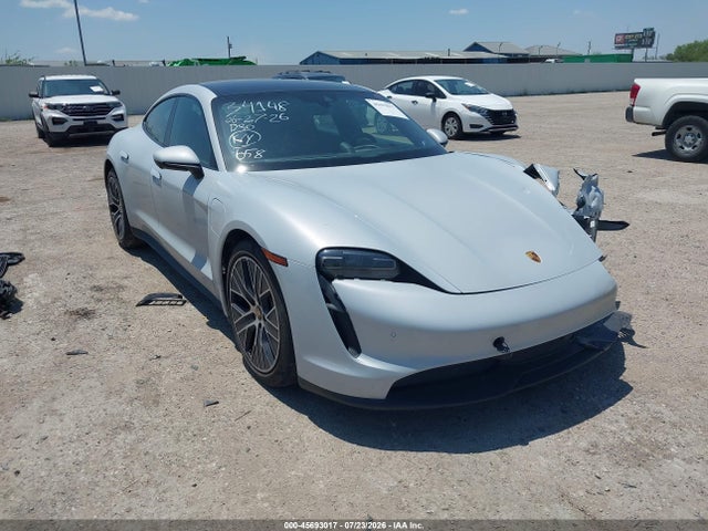 2022 PORSCHE TAYCAN - 1