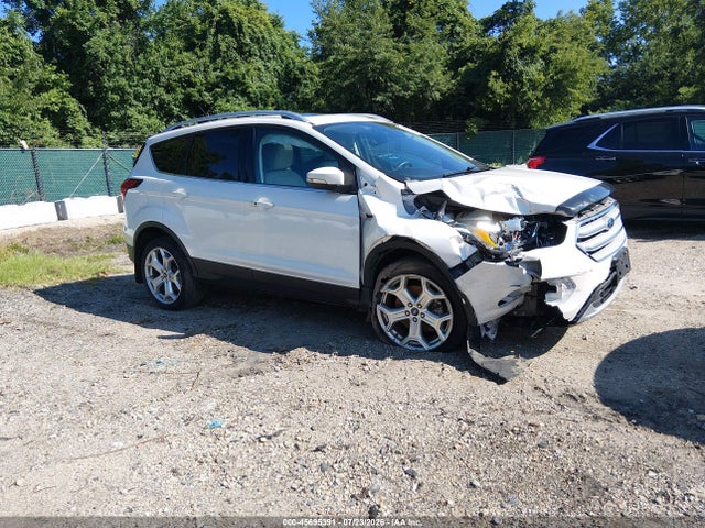2019 FORD ESCAPE TITANIUM - 1
