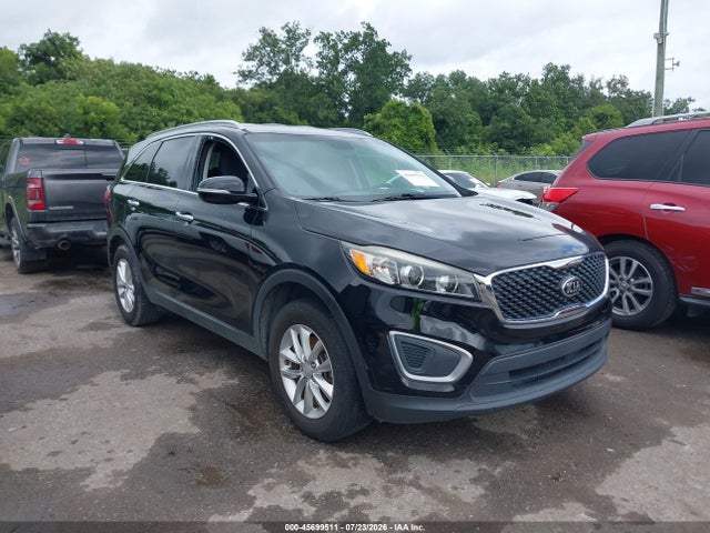 2017 KIA SORENTO 2.4L LX - 1