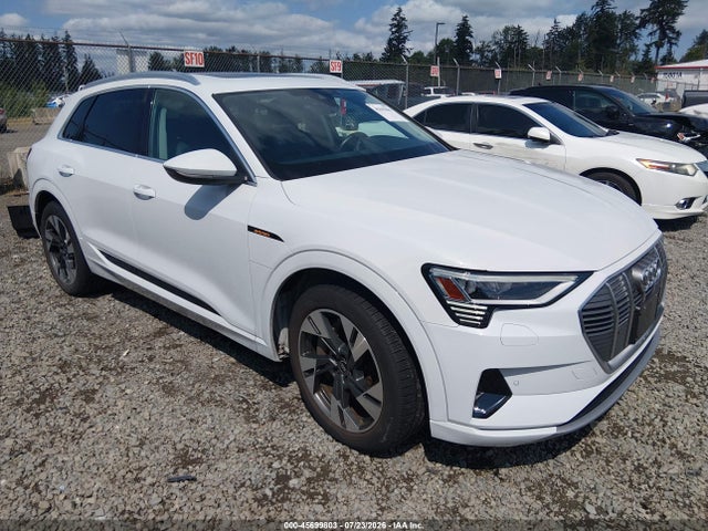 2023 AUDI E-TRON PREMIUM QUATTRO - 1