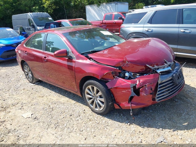 2017 TOYOTA CAMRY XLE - 1