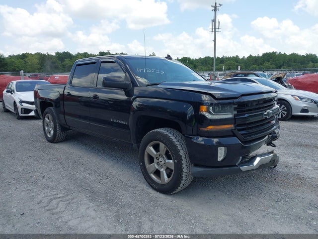 2017 CHEVROLET SILVERADO 1500 LT - 1