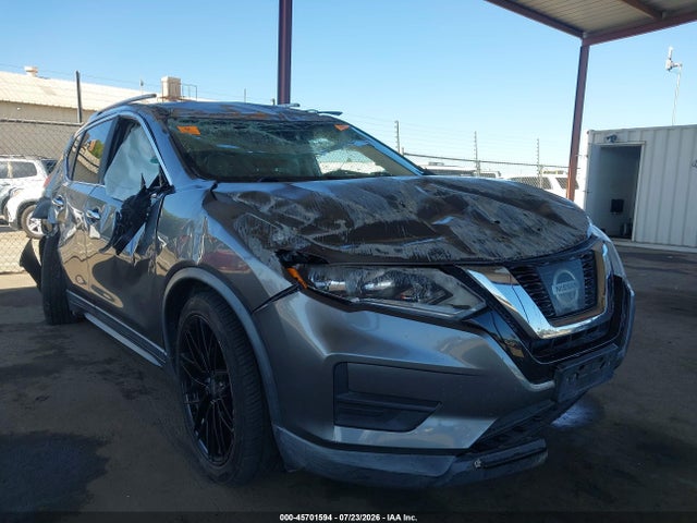 2017 NISSAN ROGUE SV - 1