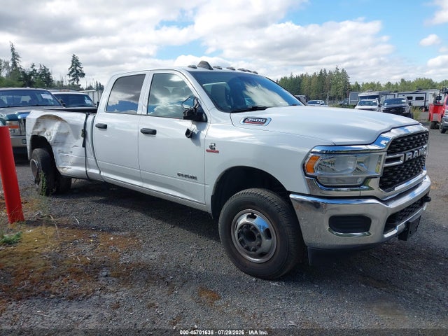 2022 RAM 3500 TRADESMAN 4X4 8' BOX - 1