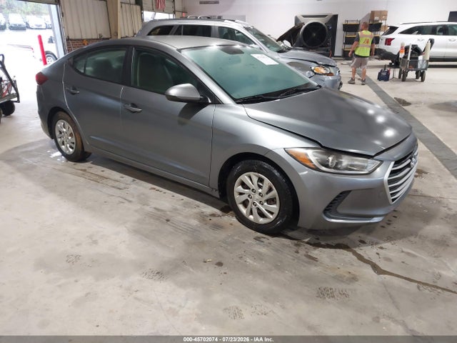 2017 HYUNDAI ELANTRA SE - 1