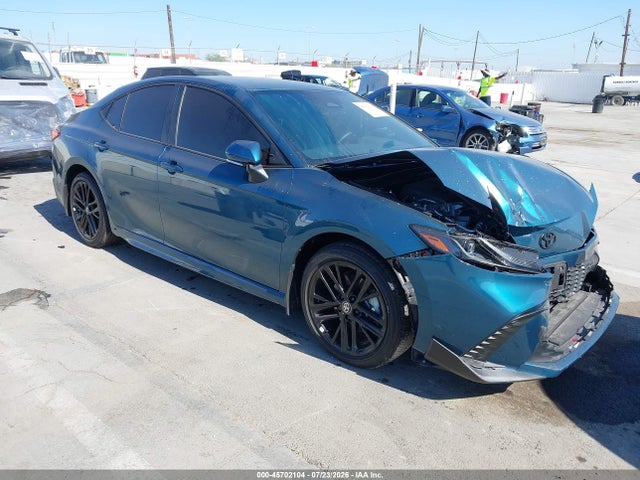 2026 TOYOTA CAMRY SE - 1