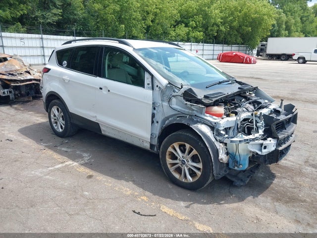 2018 FORD ESCAPE SE - 1
