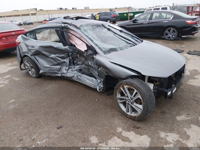 2017 HYUNDAI ELANTRA LIMITED - 1
