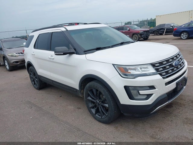 2017 FORD EXPLORER XLT - 1