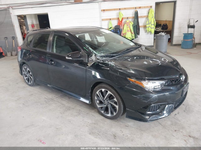 2018 TOYOTA COROLLA IM - 1