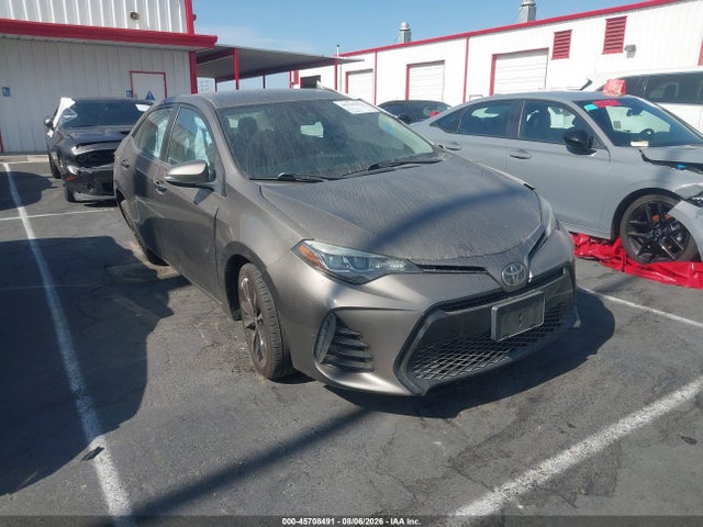 2018 TOYOTA COROLLA SE - 1