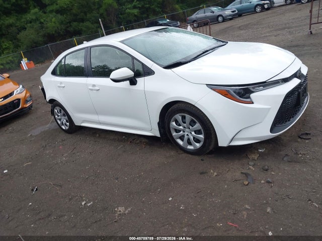 2022 TOYOTA COROLLA LE - 1