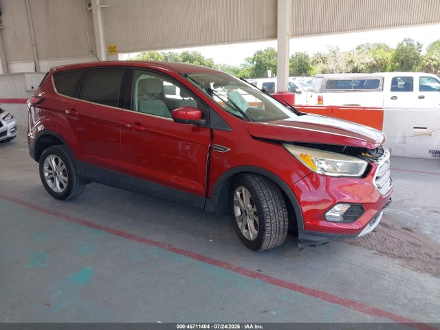 2017 FORD ESCAPE SE - 1