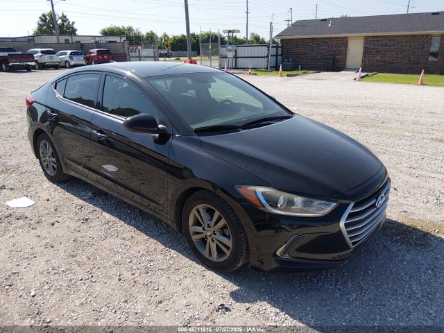 2017 HYUNDAI ELANTRA SE - 1