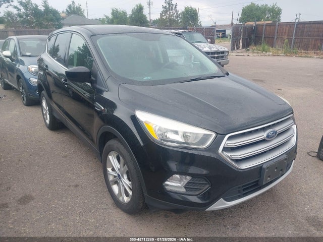 2017 FORD ESCAPE SE - 1