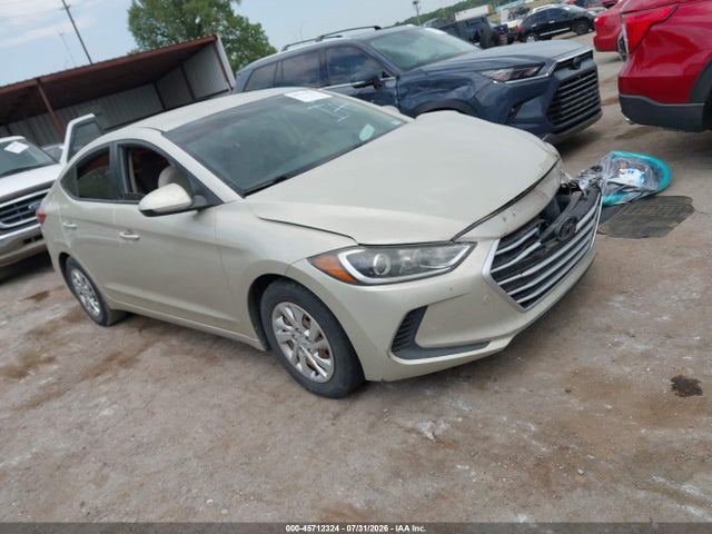 2017 HYUNDAI ELANTRA SE - 1