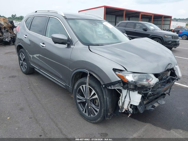 2017 NISSAN ROGUE SL - 1