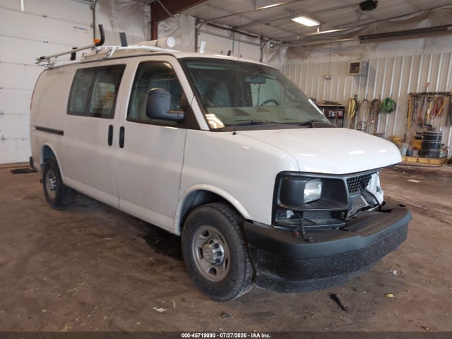 2017 CHEVROLET EXPRESS 2500 WORK VAN - 1
