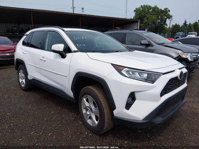 2021 TOYOTA RAV4 XLE - 1