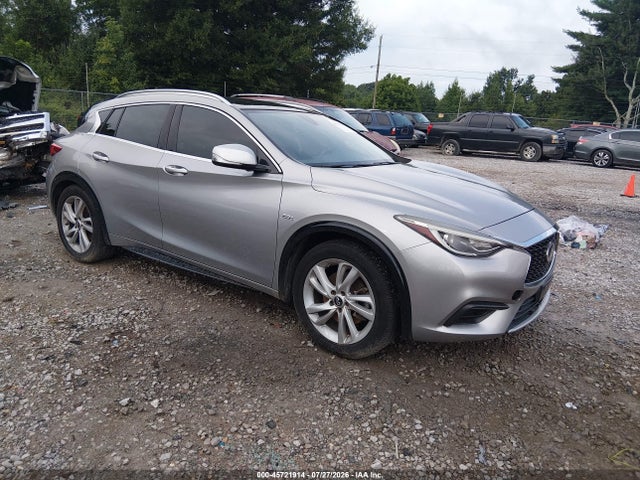 2019 INFINITI QX30 LUXE - 1