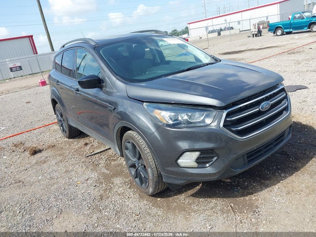 2019 FORD ESCAPE SE - 1