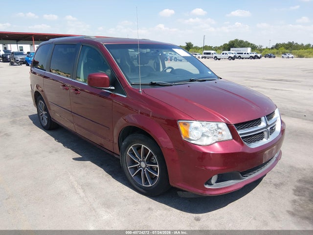 2017 DODGE GRAND CARAVAN SXT - 1