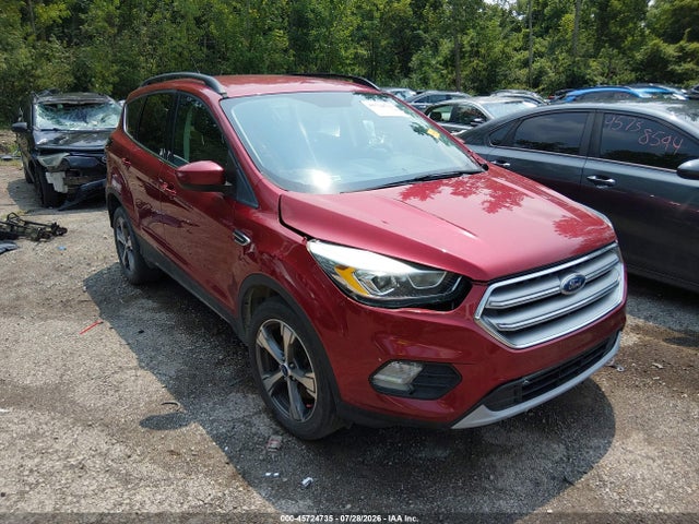 2017 FORD ESCAPE SE - 1