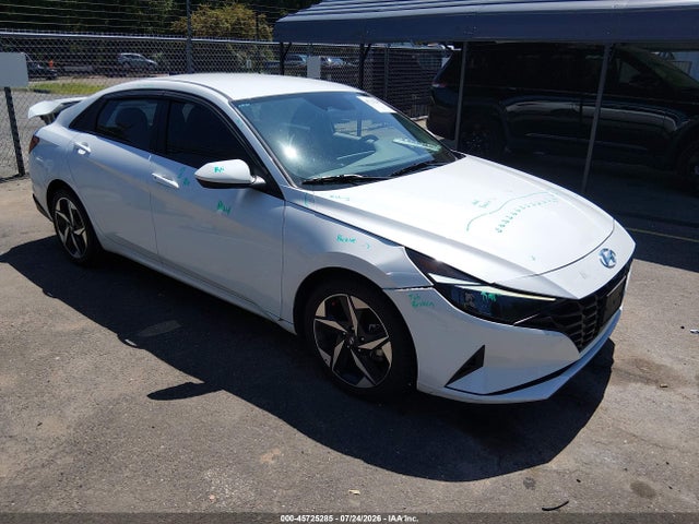 2023 HYUNDAI ELANTRA SEL - 1