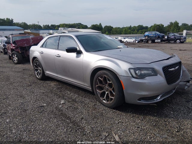 2018 CHRYSLER 300 TOURING - 1