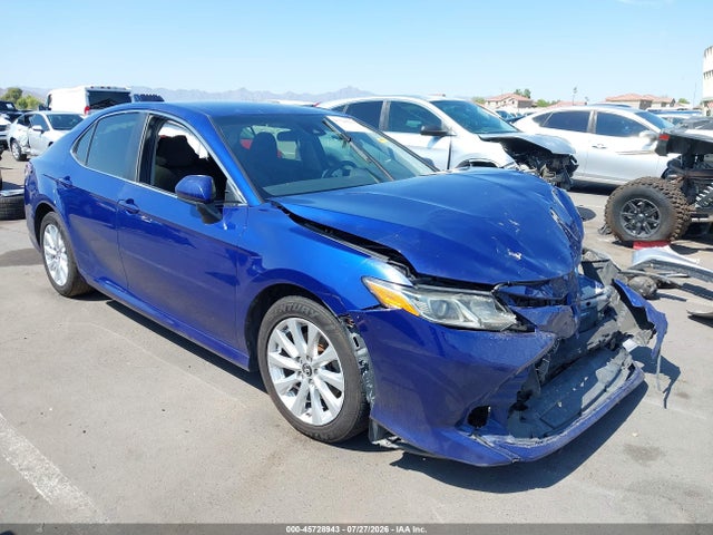 2018 TOYOTA CAMRY LE - 1