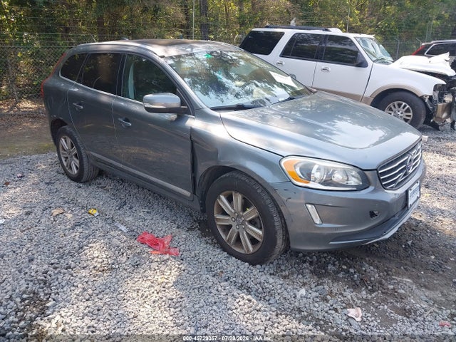 2017 VOLVO XC60 T5 INSCRIPTION - 1
