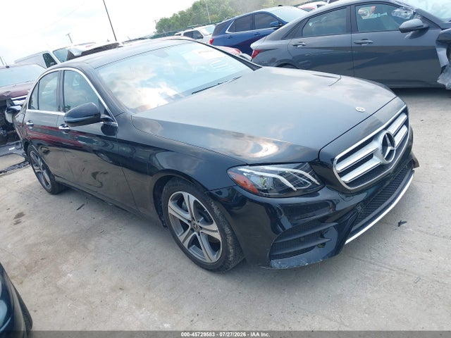 2019 MERCEDES-BENZ E 300 4MATIC - 1