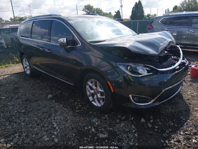 2020 CHRYSLER PACIFICA LIMITED - 1