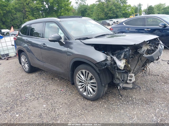 2023 TOYOTA HIGHLANDER PLATINUM - 1