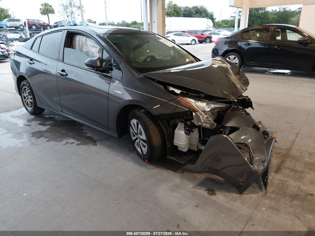 2017 TOYOTA PRIUS THREE - 1