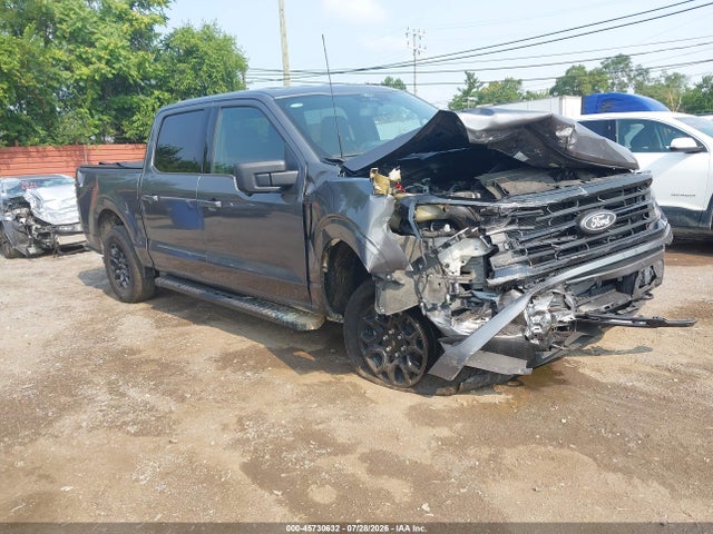 2025 FORD F-150 XLT - 1
