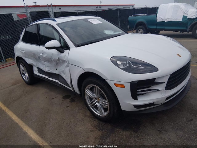 2021 PORSCHE MACAN - 1