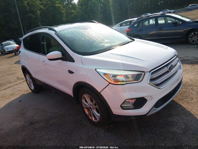 2018 FORD ESCAPE SE - 1