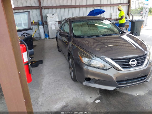 2017 NISSAN ALTIMA 2.5 SV - 1