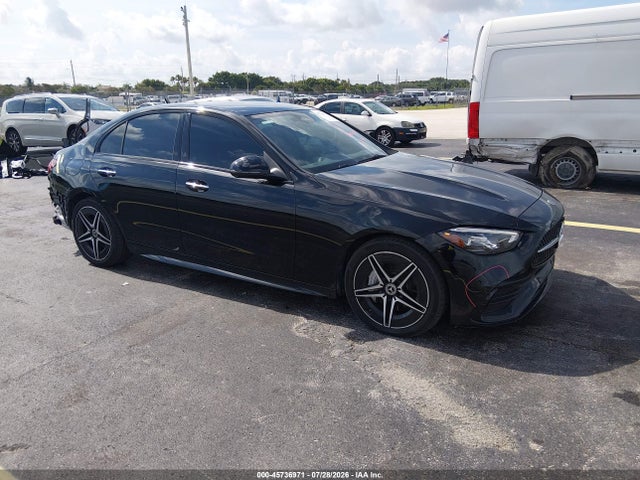 2025 MERCEDES-BENZ C 300 - 1