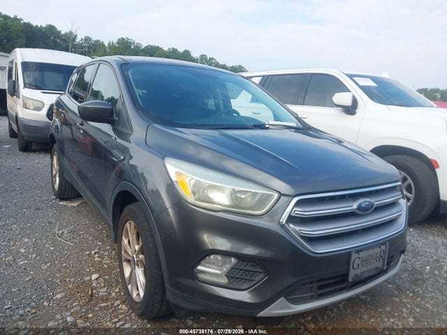 2017 FORD ESCAPE SE - 1