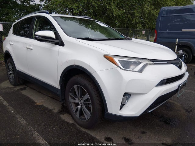 2018 TOYOTA RAV4 XLE - 1