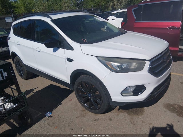 2017 FORD ESCAPE SE - 1