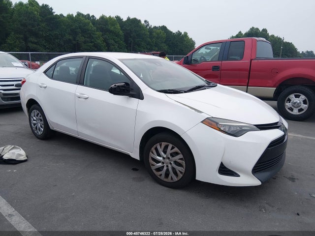 2017 TOYOTA COROLLA LE - 1