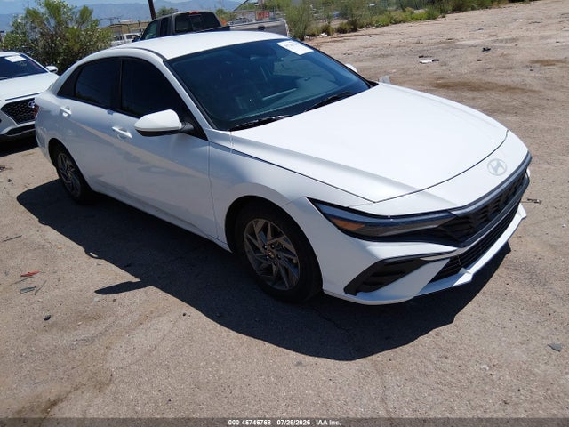 2024 HYUNDAI ELANTRA SEL - 1