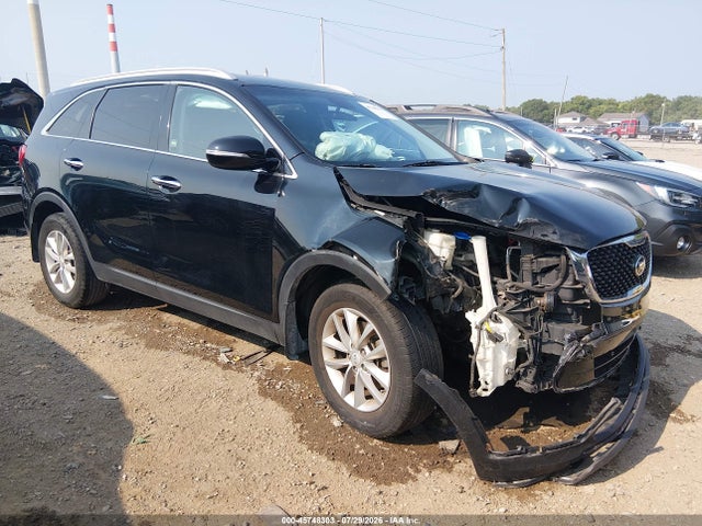 2017 KIA SORENTO 2.4L LX - 1